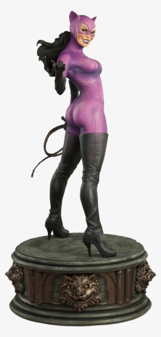 Classic Catwoman Premium Format™ Figure - Classic Catwoman Premium Format Figure