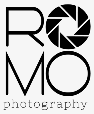 Romo Photography - Aperture Logo