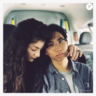 Lorde Et Son Compagnon James Lowe, Été - Ex Novio De Lorde
