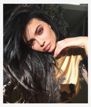 Step By Step - Kylie Jenner Red Eyeshadow