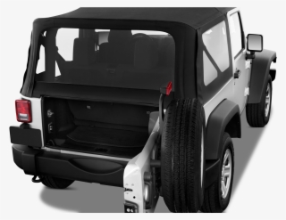 16 - - Jeep Wrangler Sport Trunk