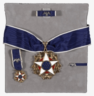 Medal& Accoutrements Miniature, And Lapel Badge - Presidential Medal Of Freedom For Helen Keller