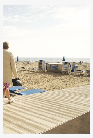 Pasarelas De Acceso A La Playa De Levante De Benidorm - Vacation