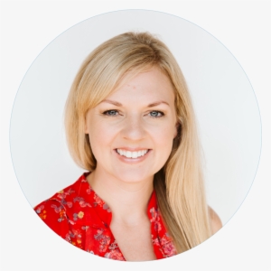 Tiffanie Circle Headshot 2018 - Lamp Post Properties, Llc