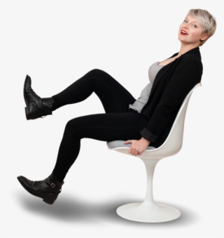 Mariah Saarinen Chair - Sitting