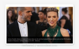 Scarlett Johansson Is So Selfish She Can't Even Stay - Scarlett Johansson E Marito