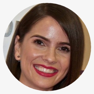 Shelleyhennig - Bob Cut