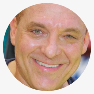 Tomsizemore - Close-up