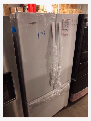 White Whirlpool 36" French Door Refrigerator With Water - Refrigerator
