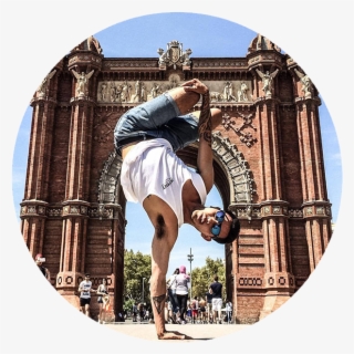 George - Arc De Triomf