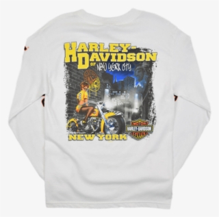 Long-sleeved T-shirt