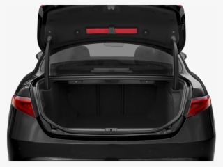 2018 - 2017 Nissan Sentra Trunk Space