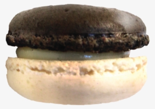 B&w Macaron - Macaroon