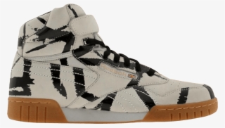 Basketball Shoe