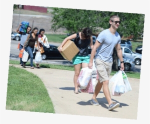 Students Moving Into Their Residence Halls - Texas A&m University