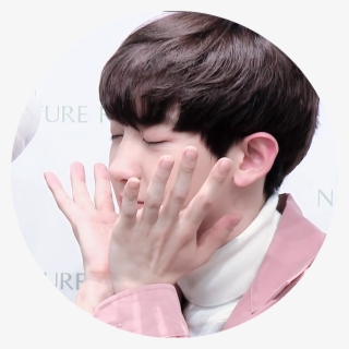 Chλnhome찬열1127 On Twitter - Rose And Mark Tuan Fanfics