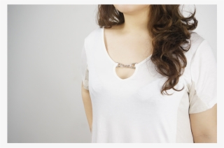 Asymmetrical Hem With Keyhole Chain Embellishment Top - Blouse