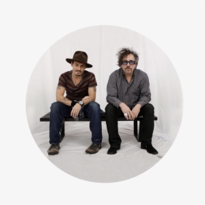 Time To Play A Small Cameo Role In Cameron Crowe's - Geoffrey Rush Johnny Depp