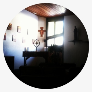 Praying - Circle