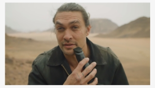 Jason Momoa Ficou Irreconhecível Após Raspar Completamente - Human